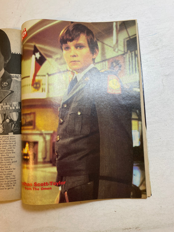 16 Magazine April 1981 John Schneider Matt Dillon w/ poster intact