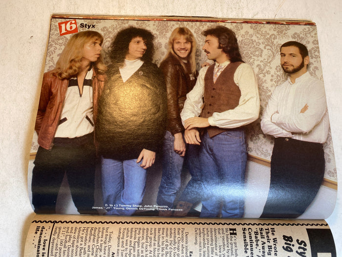 16 Magazine April 1981 John Schneider Matt Dillon w/ poster intact