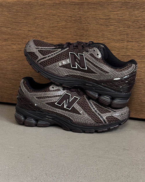 New Balance 1906R onfeet