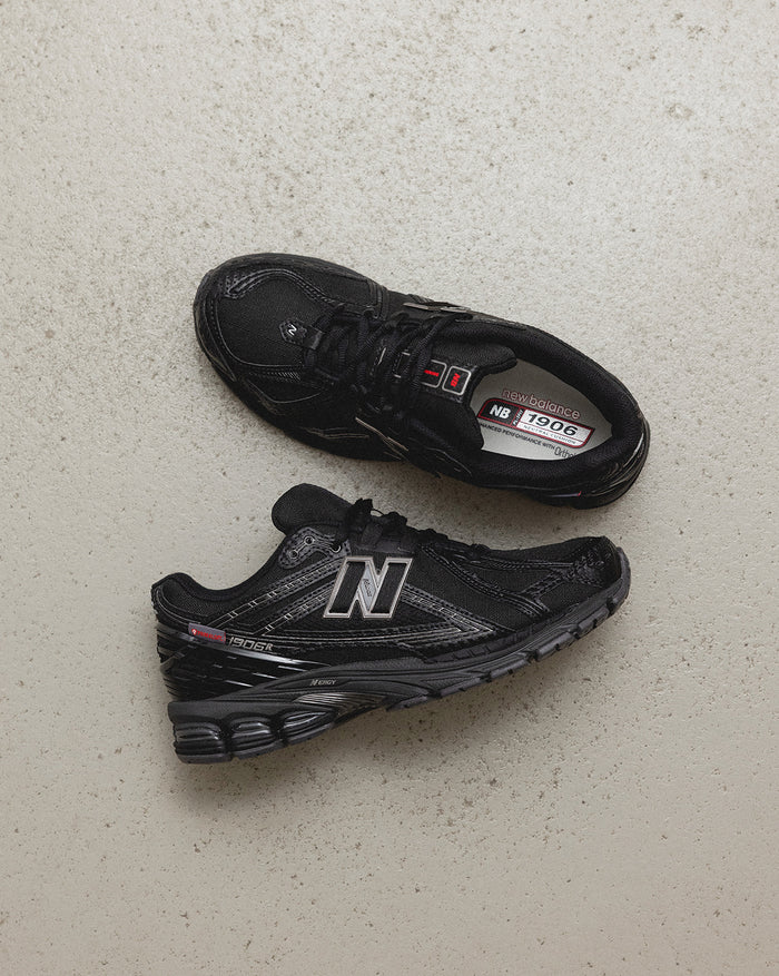 New Balance U1906ROE onfeet