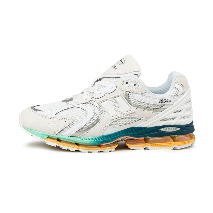 New Balance 1954R