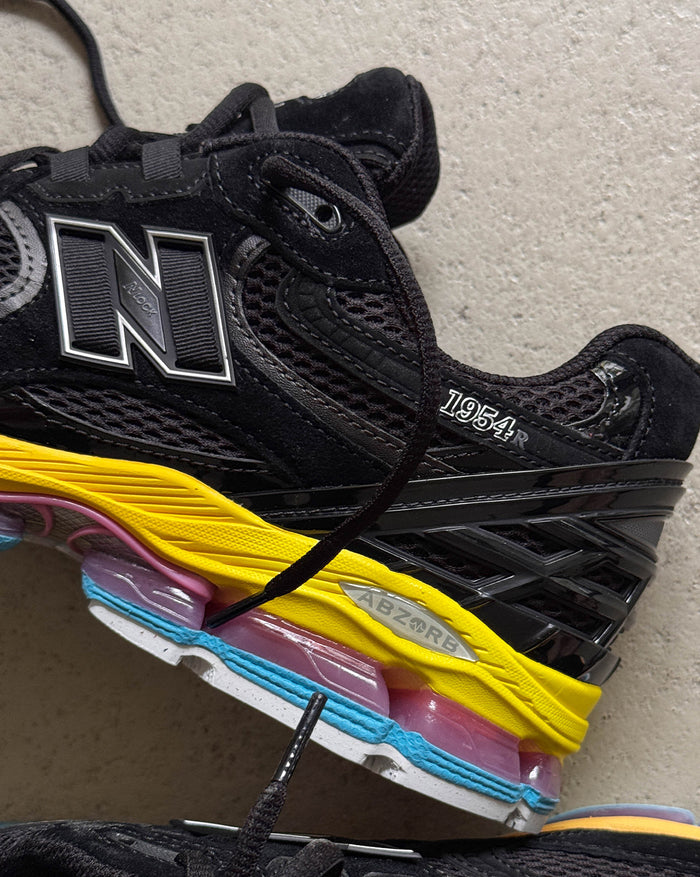 New Balance 1954R onfeet