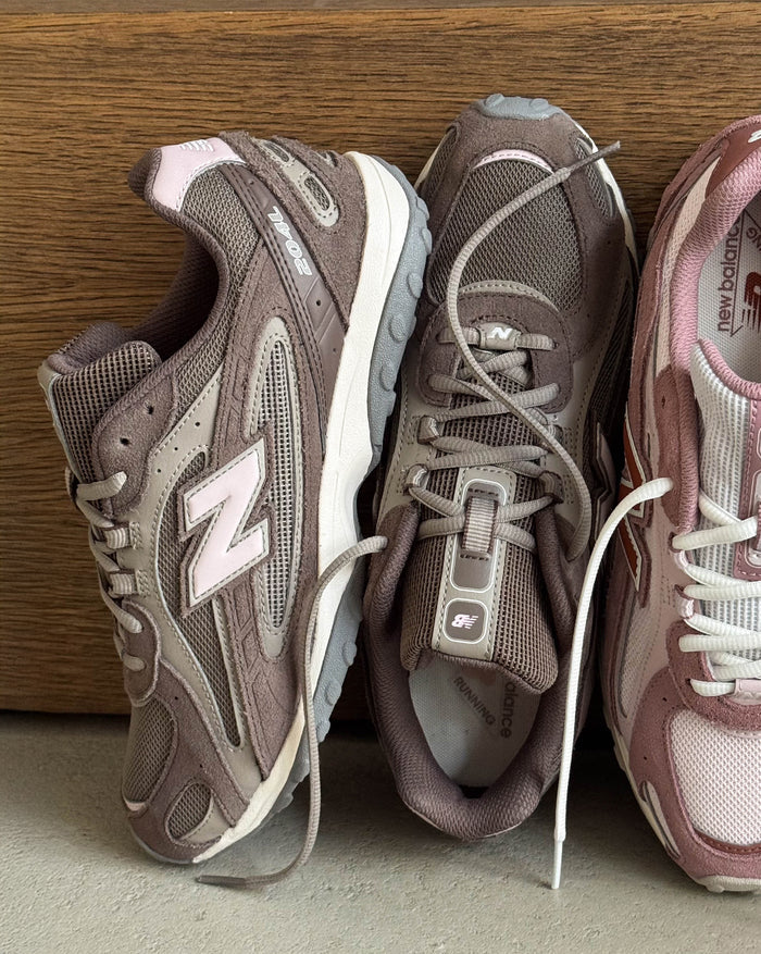 New Balance 204L onfeet
