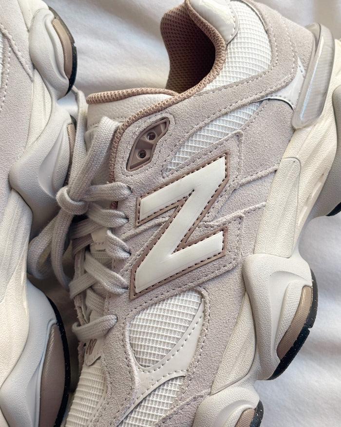 New Balance 90/60 onfeet