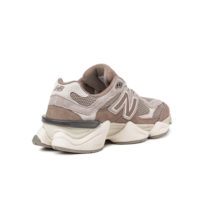 New Balance 90/60