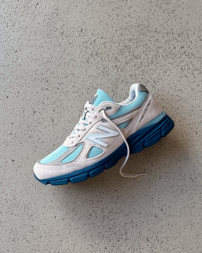 New Balance 990 v4 *Made in USA* onfeet