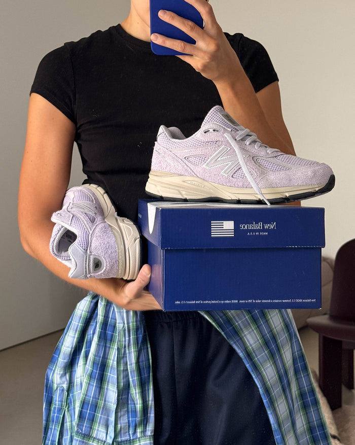New Balance 990 v4 *Made in USA* onfeet