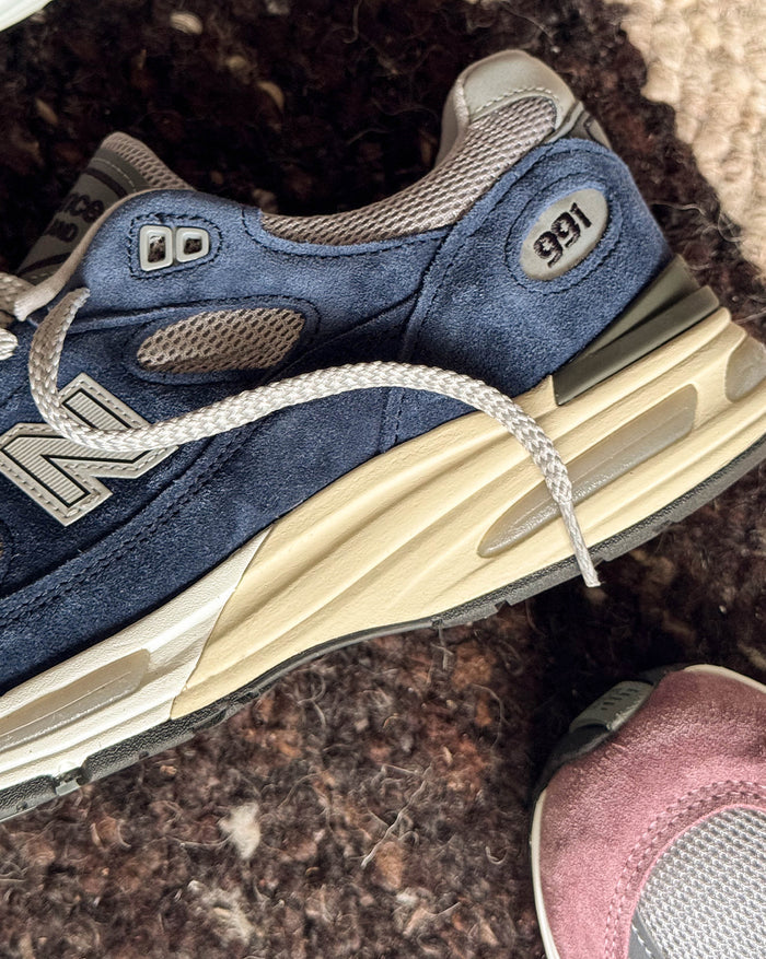 New Balance 991 v2 *Made in England* onfeet