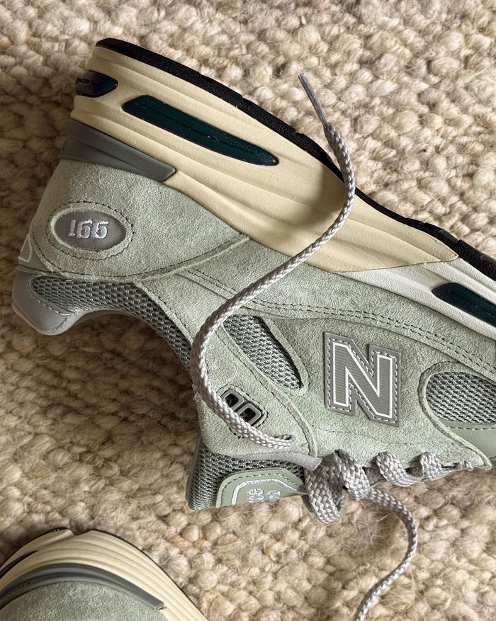 New Balance 991 v2 *Made in England* onfeet