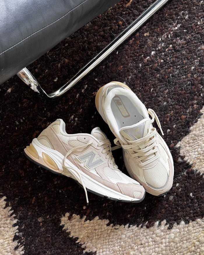 New Balance ABZORB 2010 onfeet