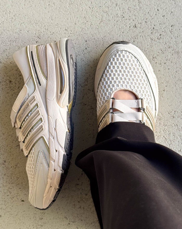 Adidas Adistar Control 5 Mary Jane onfeet