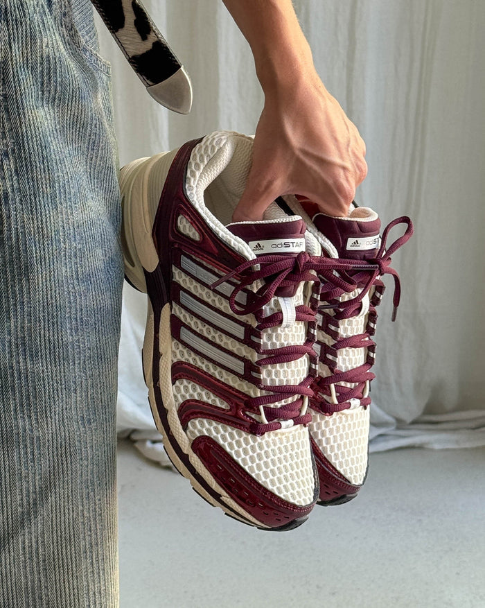 Adidas Adistar Control 5 W onfeet