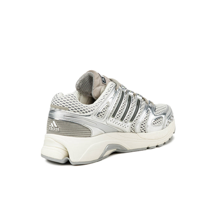 Adidas	Adistar Control 5 W