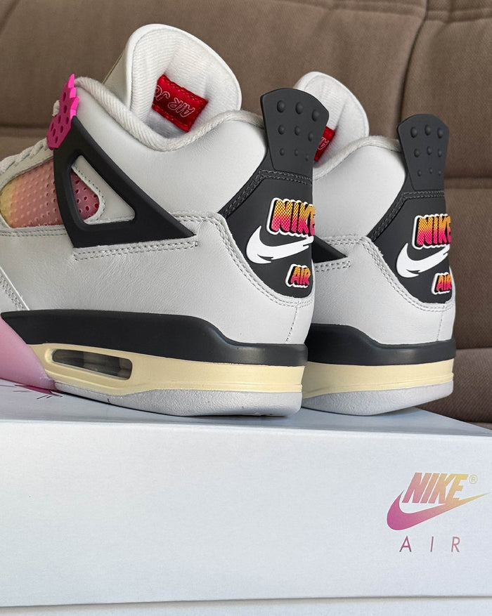 Nike Air Jordan 4 Retro *Comic* onfeet