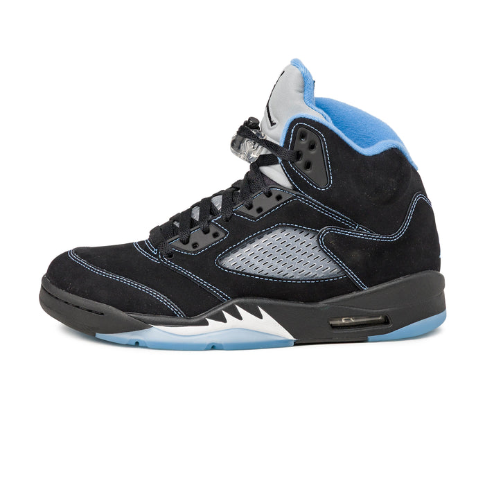 Nike Air Jordan 5 *Black Carolina*