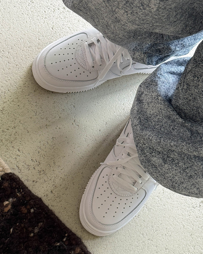 Nike Air Force 1 '01 onfeet