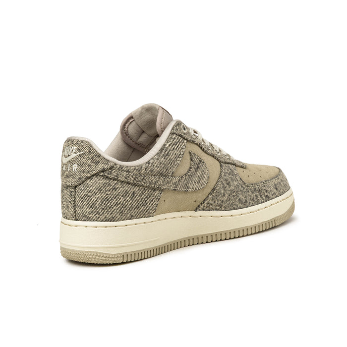 Nike	Air Force 1 '07 LV8 *Denim*