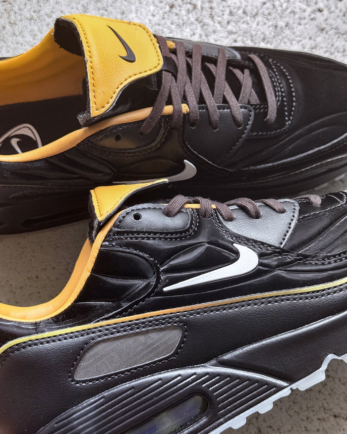 Nike	Air Max 90 *Mercurial* onfeet