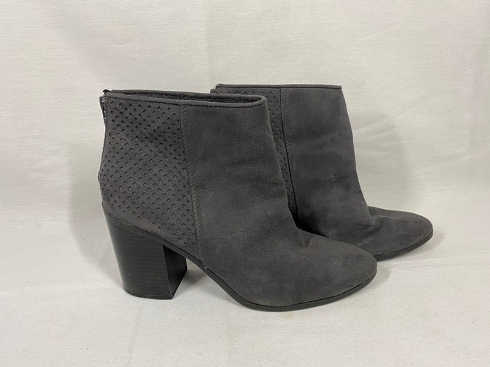 American Eagle Grey Block Heel Ankle Boots Women's Size 9.5