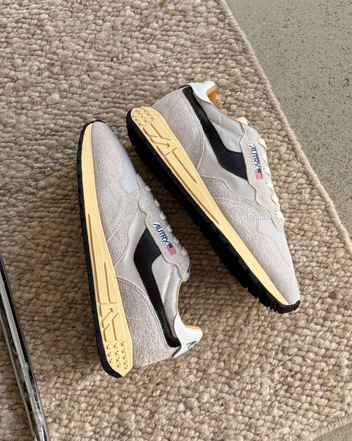 Autry Reelwind Low *Hairy Suede / Nylon* onfeet