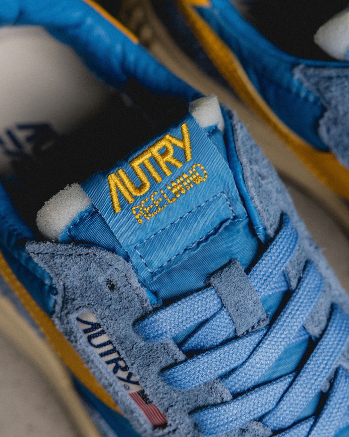 Autry Reelwind Low W *Suede / Net* onfeet