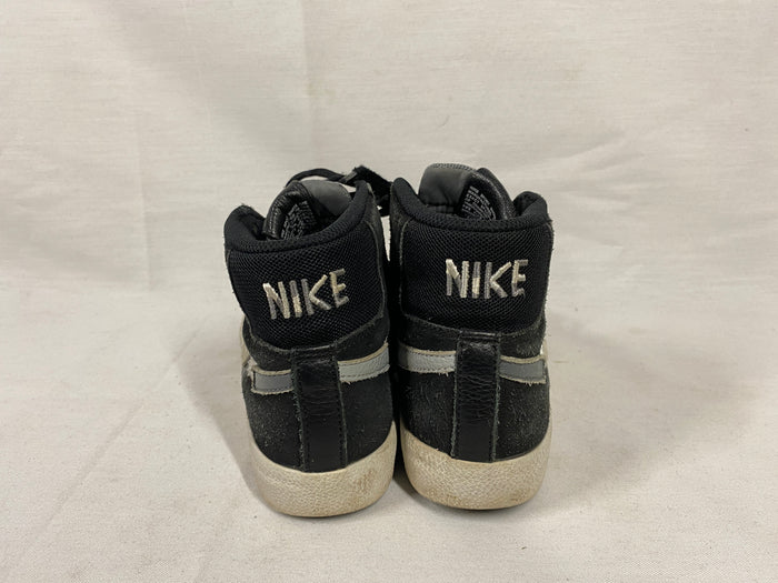 Nike Black SB Zoom Blazer Mid Premium Men's Size 5.5