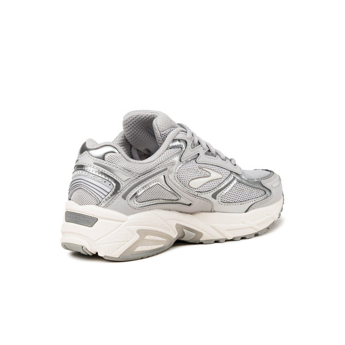 Brooks Adrenaline GTS 4