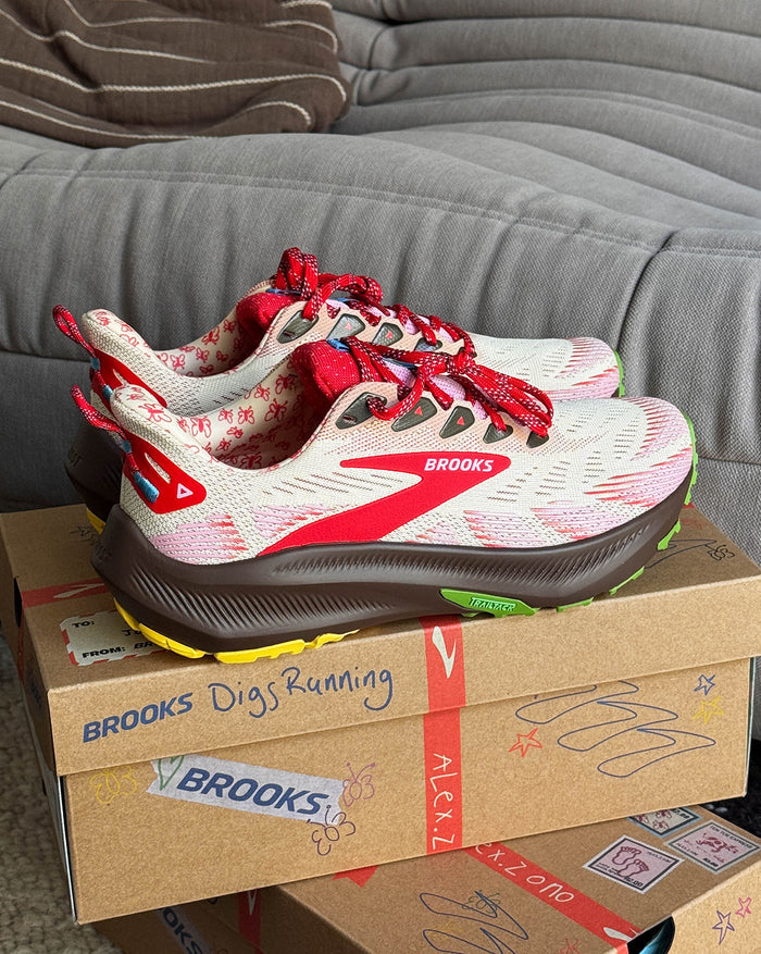 Brooks x Alex Zono Ghost Trail onfeet