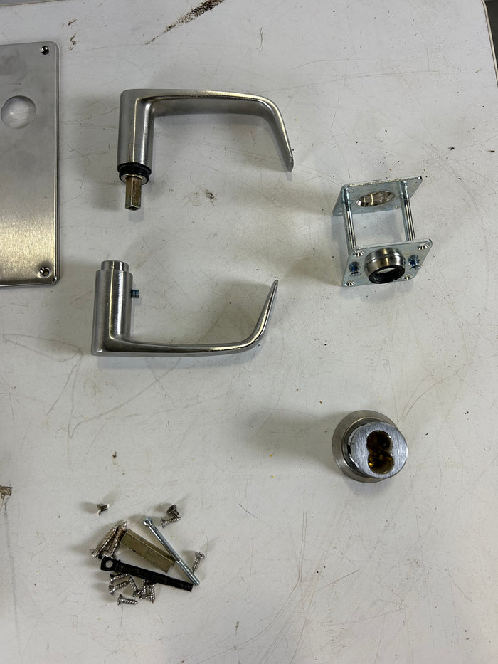 Corbin Russwin Ml2055 Nsm 626 Lever Lockset, Mechanical, Classroom