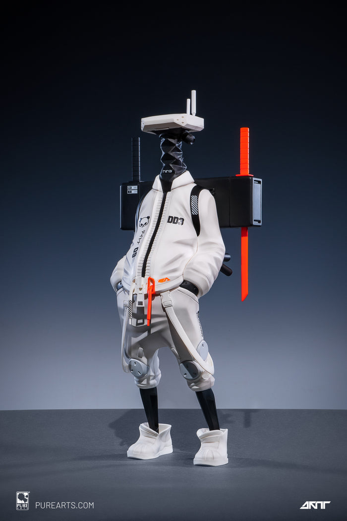 DOODE DD3 Phantom Panda 1/12 Scale Figure