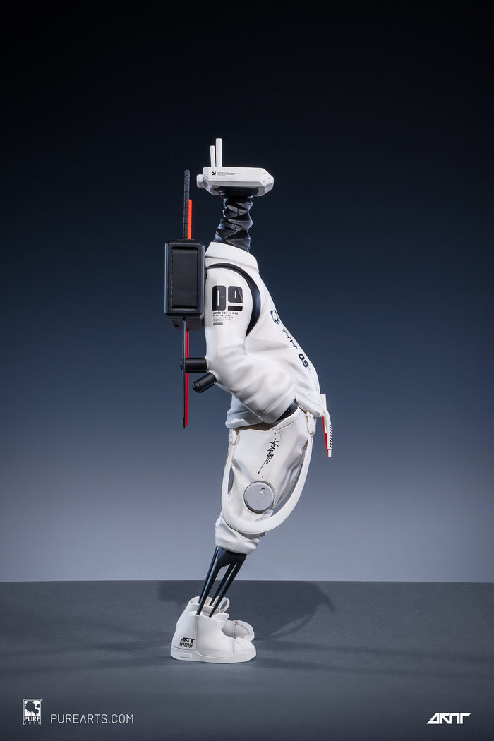 DOODE DD3 Phantom Panda 1/12 Scale Figure