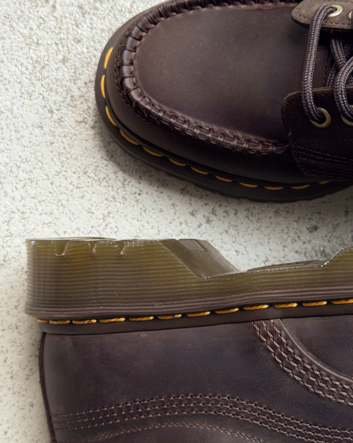 Dr. Martens Lowell onfeet