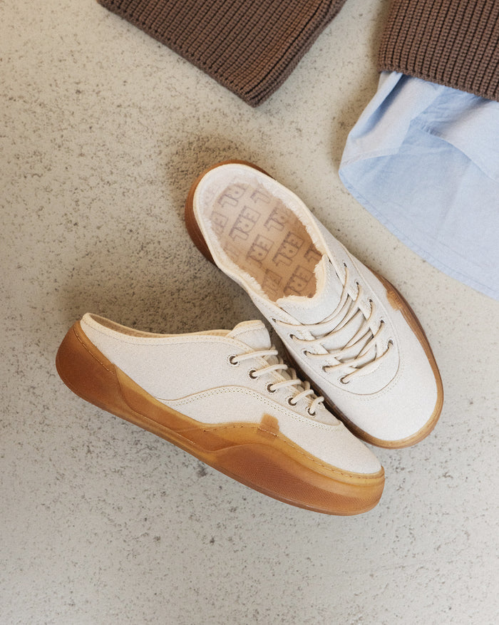 ERL Camino Low Skate Mule onfeet