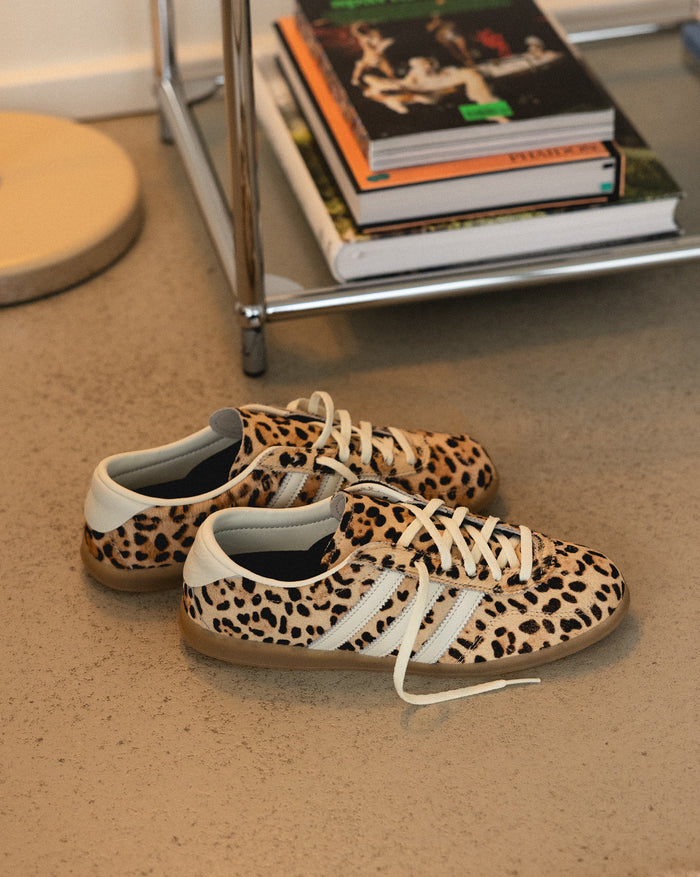Adidas Gazelle Lo Pro W *Leo* onfeet