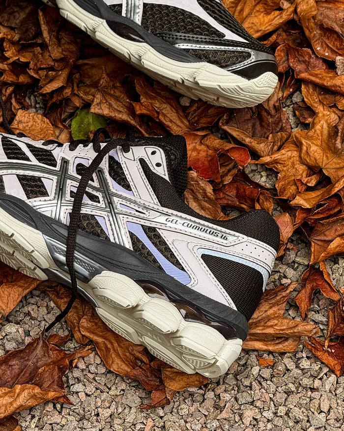 Asics GEL-Cumulus 16 onfeet