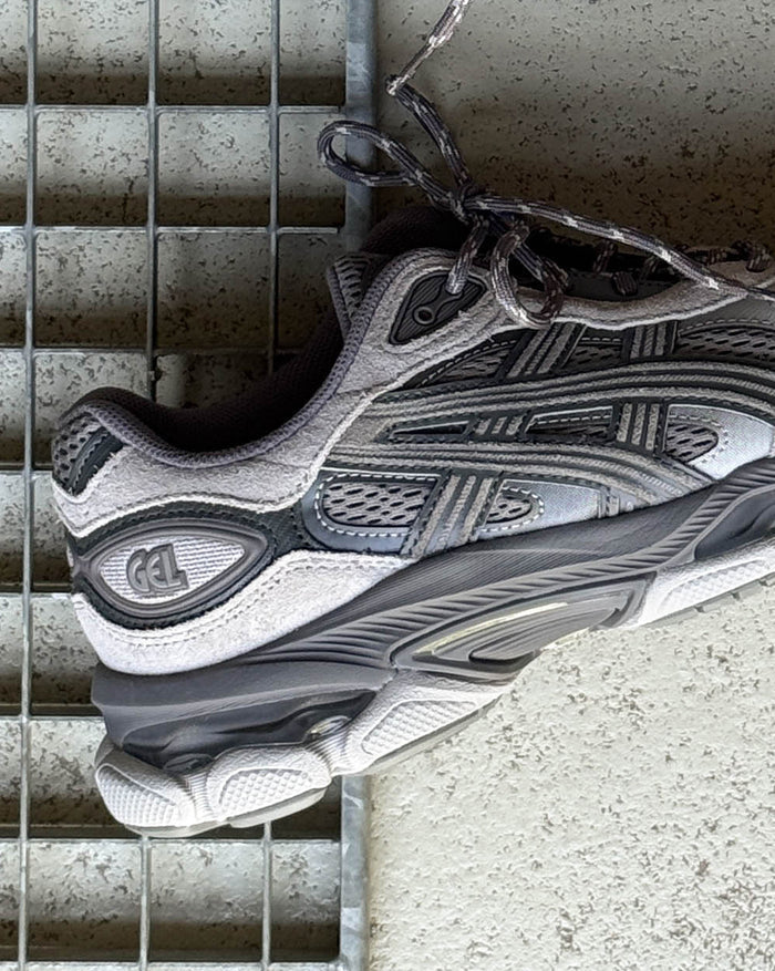 Asics GEL-NYC 2.0 onfeet
