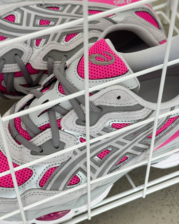 Asics GEL-NYC onfeet