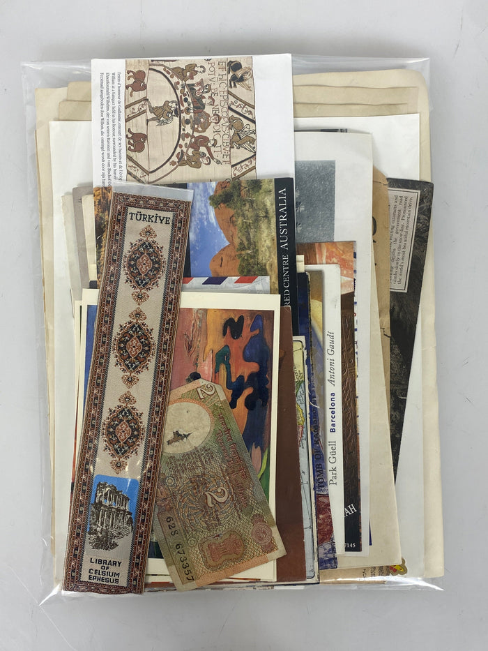 Global Paper Ephemera Pack - 50 pcs