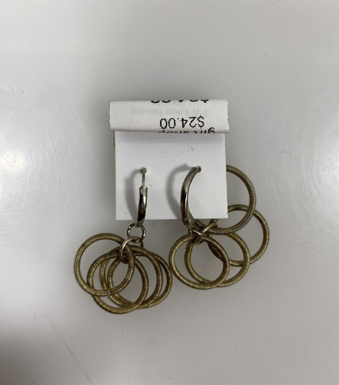 Gold Spring Set Dangle Earrings