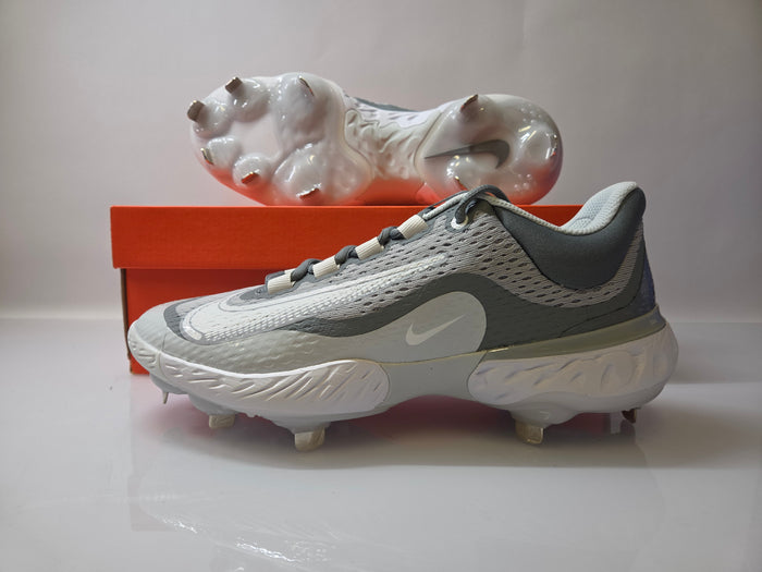 Nike Gray Alpha Hurache Elite 4 Low Baseball Cleats Men's Size 8.5