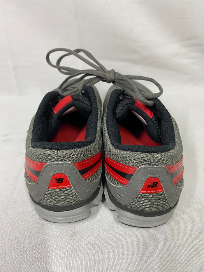 New Balance Gray and Red 690 Lightweight Running Shoes Men's Size 9