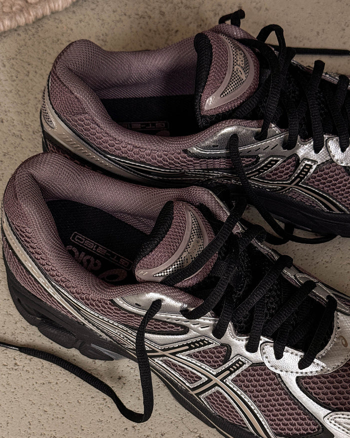 Asics GT-2160 onfeet