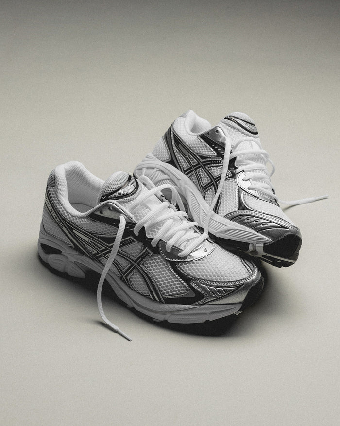 Asics GT-2160 onfeet