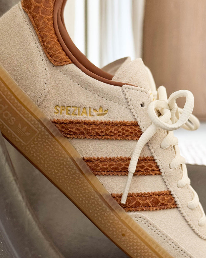 Adidas Handball Spezial W onfeet