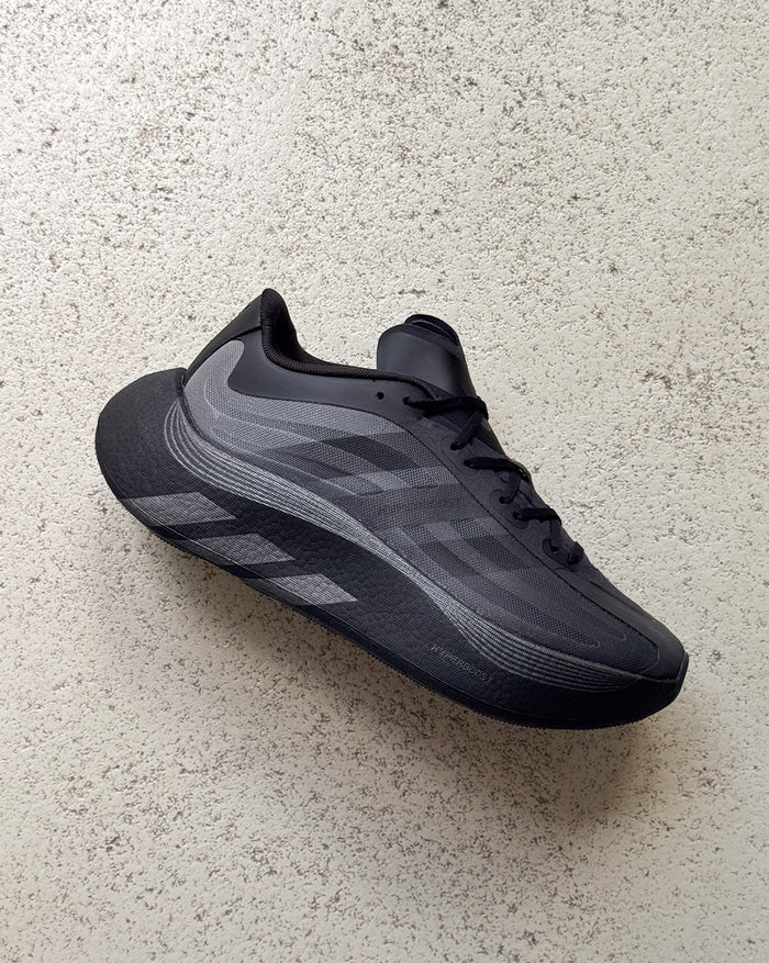 Adidas Hyperboost Ephr LT onfeet