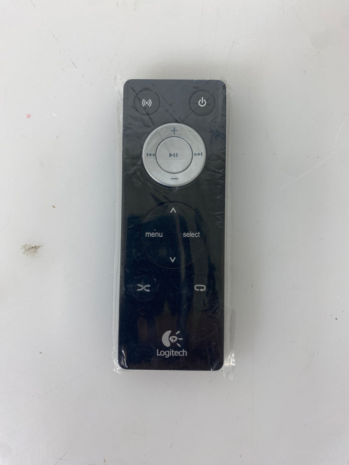 Logitech Pure-Fi Anywhere Compact Docking Speakers for iPod and iPhone *Bad Battery*