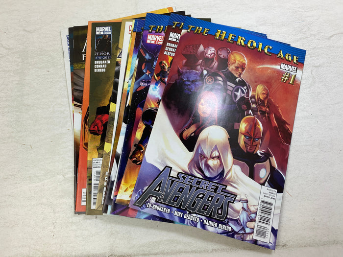 Lot of 14 Secret Avengers Marvel Comics 2010-2011