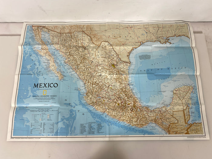 Lot of 4 Nat Geo Posters Traveler's Map Maya/Australia/Mexico/Alps 1985-94
