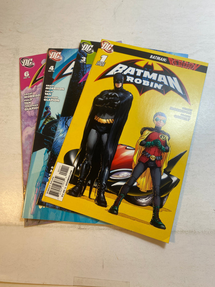 Lot of 5 Batman and Robin DC Comics 2009-2010