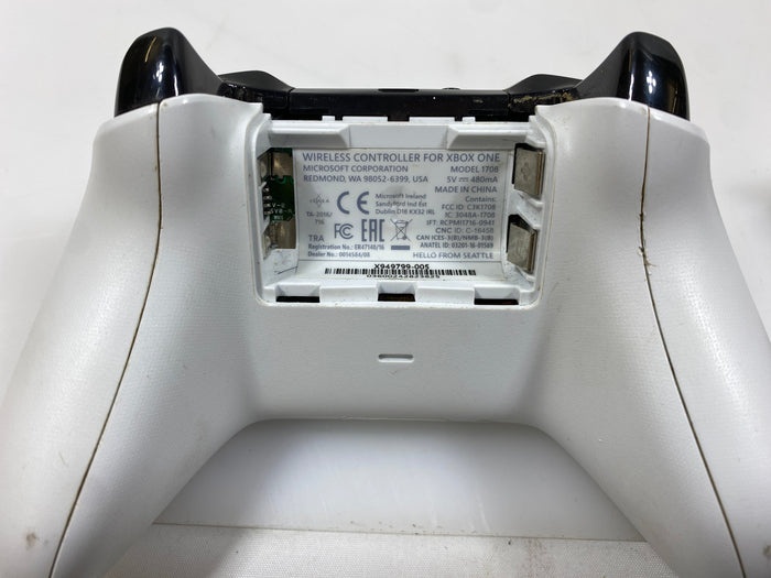 Microsoft Xbox One White Wireless Game Controller